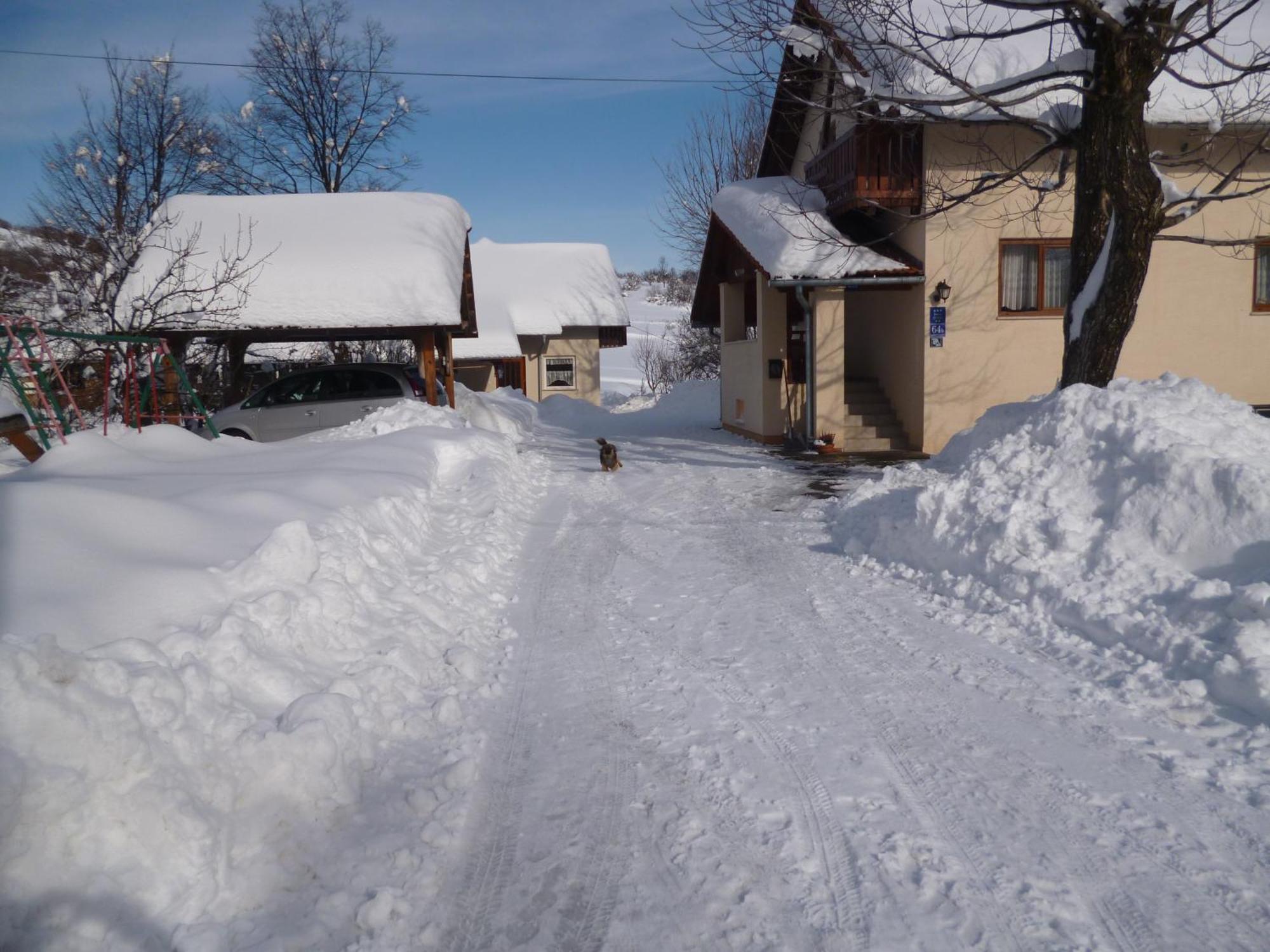 Guesthouse Hodak Selište Drežničko Zewnętrze zdjęcie