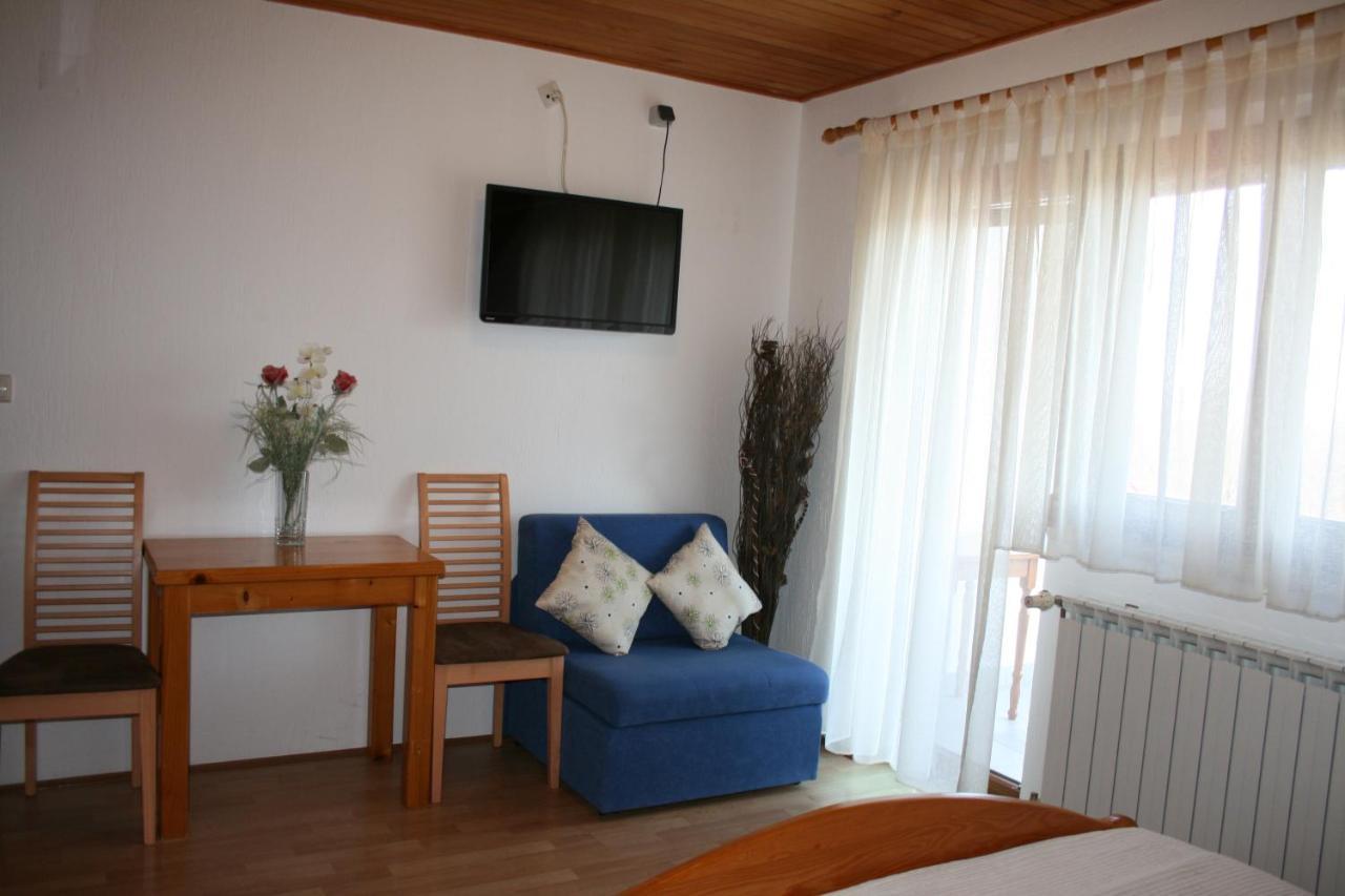 Guesthouse Hodak Selište Drežničko Zewnętrze zdjęcie